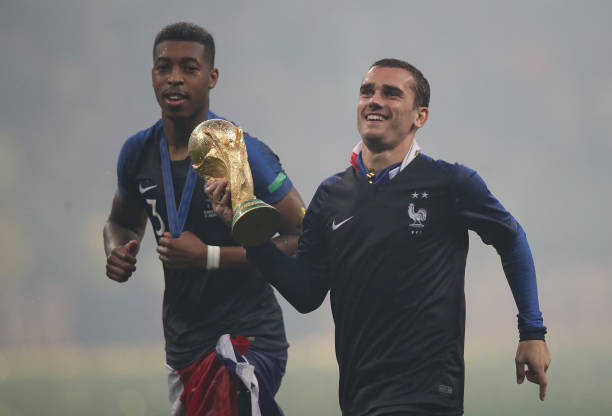 利并没有影 利并没有影