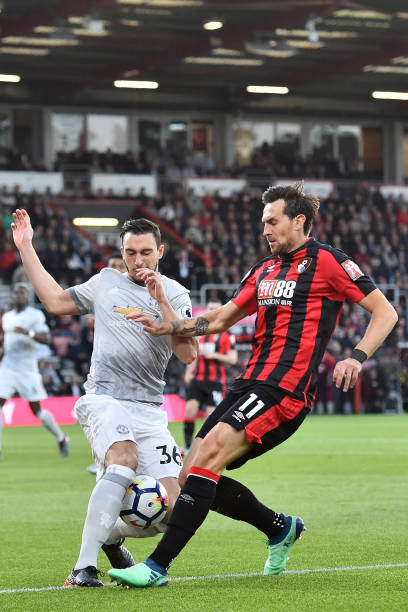 路进攻中制 路进攻中制