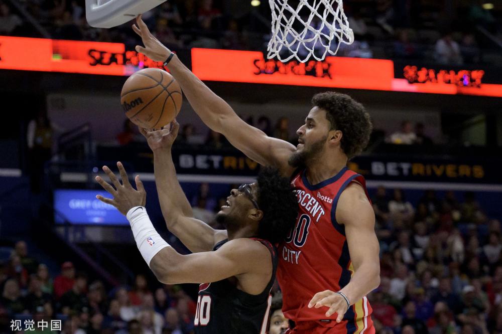 秀逆襲並奪 秀逆襲並奪